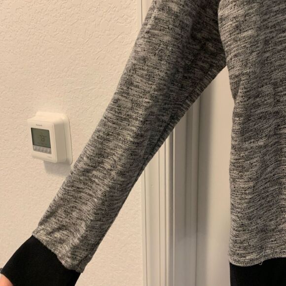 PINK Victoria Secret Cowl Neck Pullover Sweatshirt Size Large - Picture 3 of 5